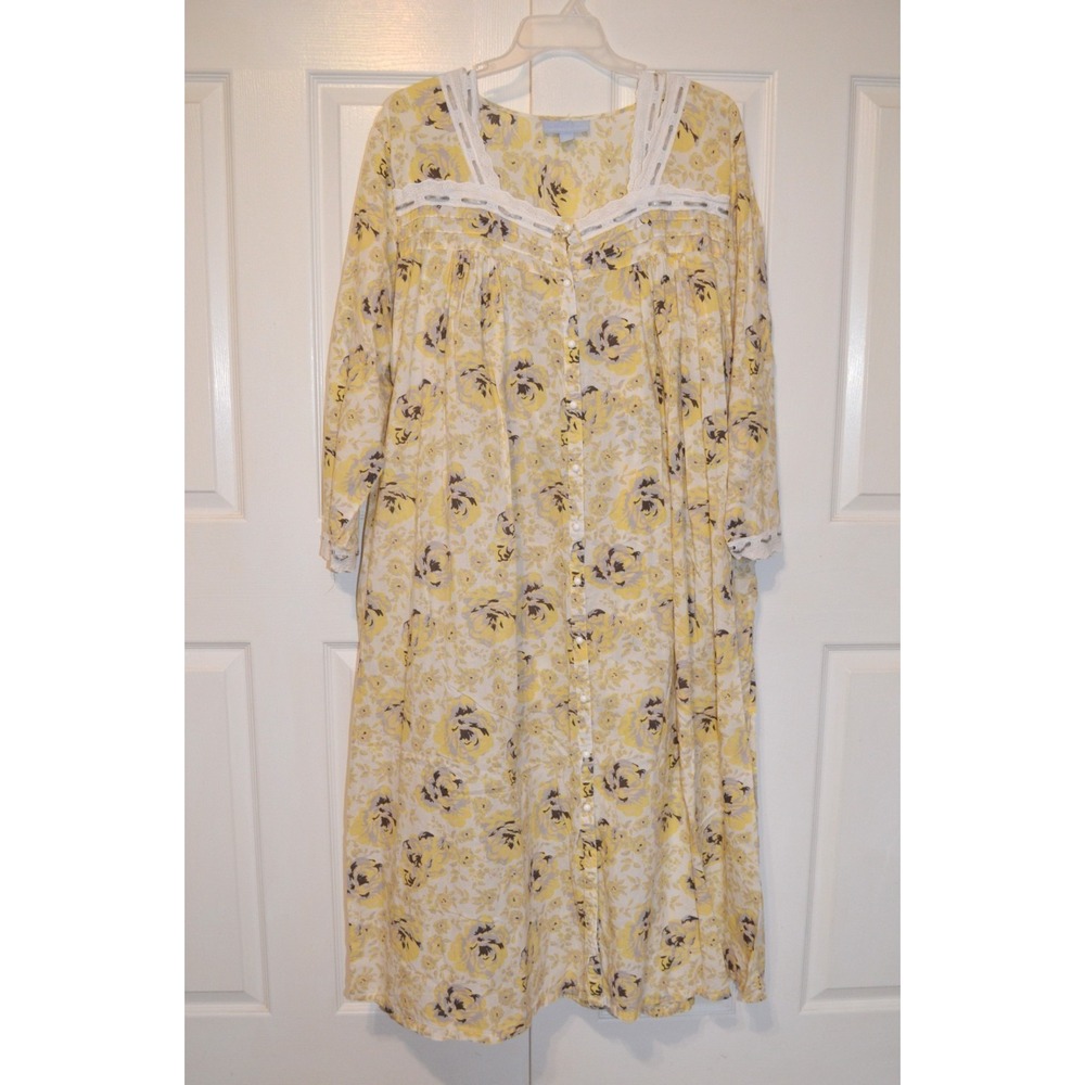Only Necessities Plus Size 3X 30/32 2-Piece Nightgown & Robe Set Yellow‎ Floral